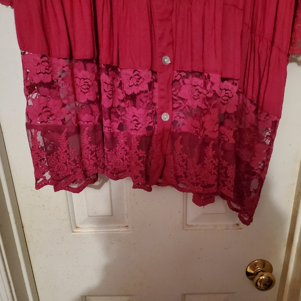 Lace tunic - Picture 2 of 5